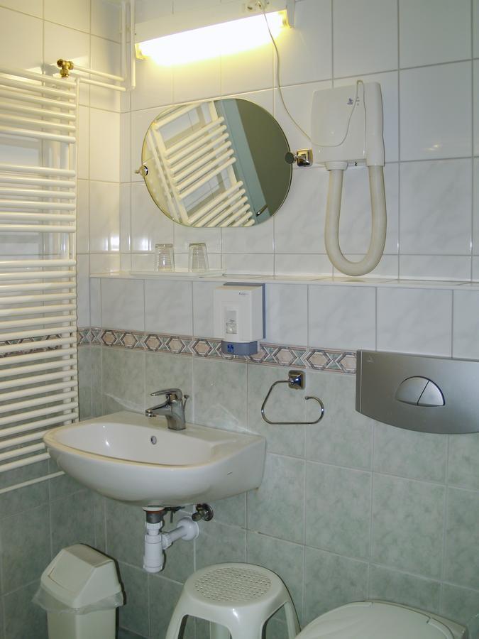 Hotel Nostra Siofok Luaran gambar
